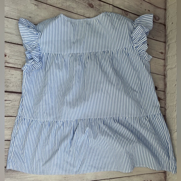 Women’s‎ Ruffle Sleeve Top - Picture 5 of 6